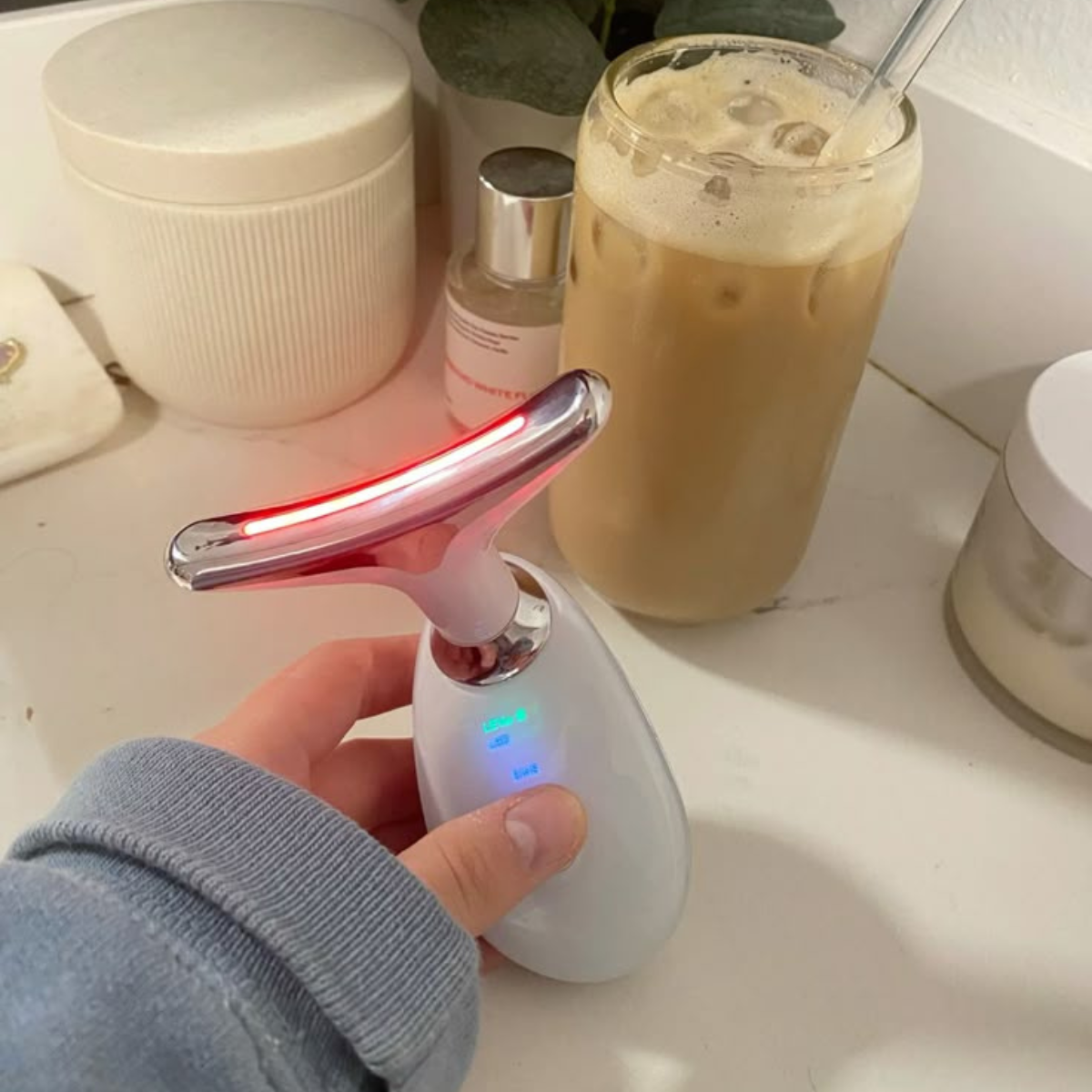 Levina Pro - Få ett synbart lyft på bara minuter